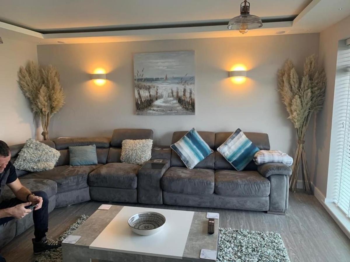 3 Bedroom Deganwy Sea View Beach House Ll31 Kültér fotó