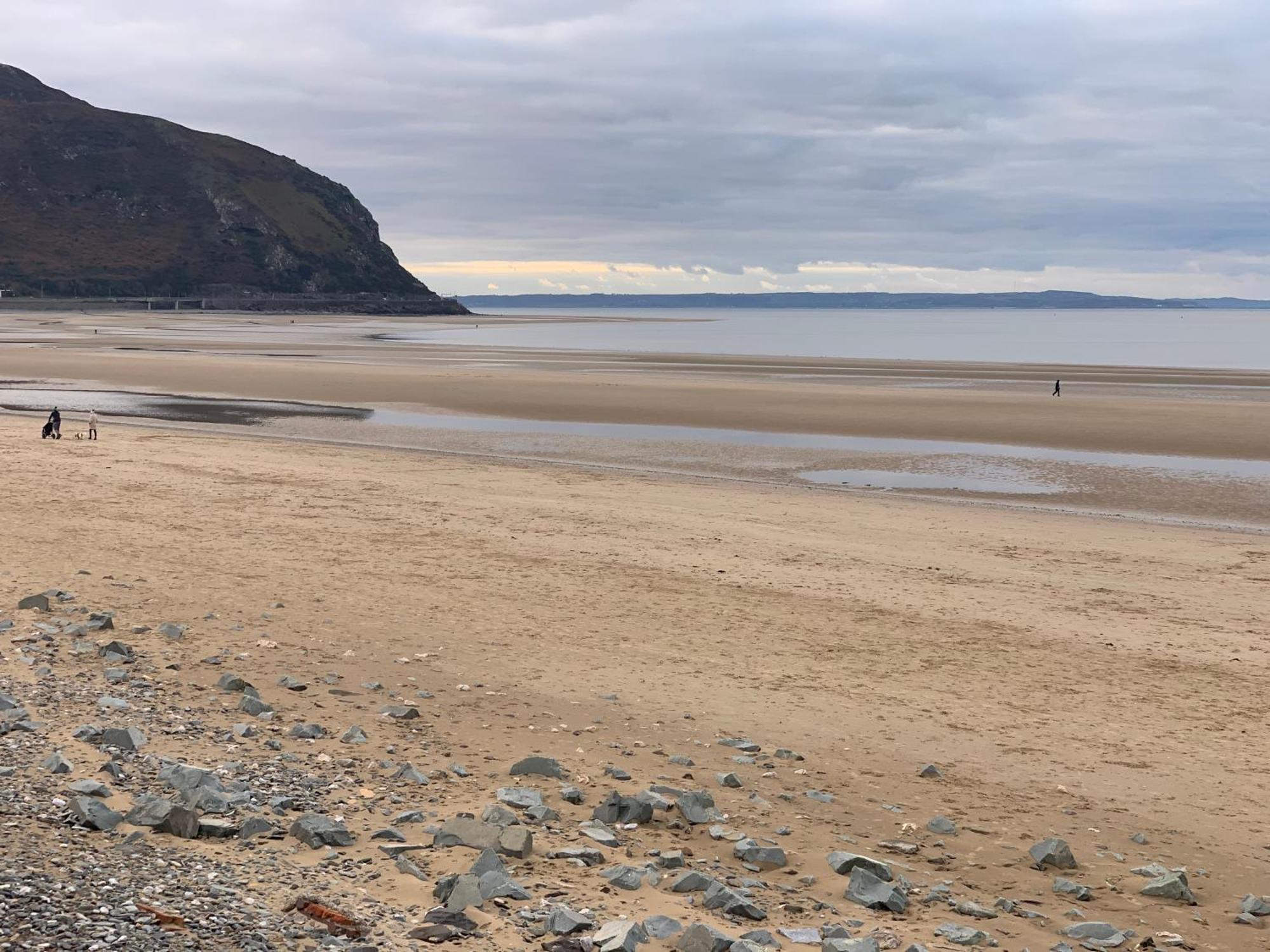3 Bedroom Deganwy Sea View Beach House Ll31 Kültér fotó