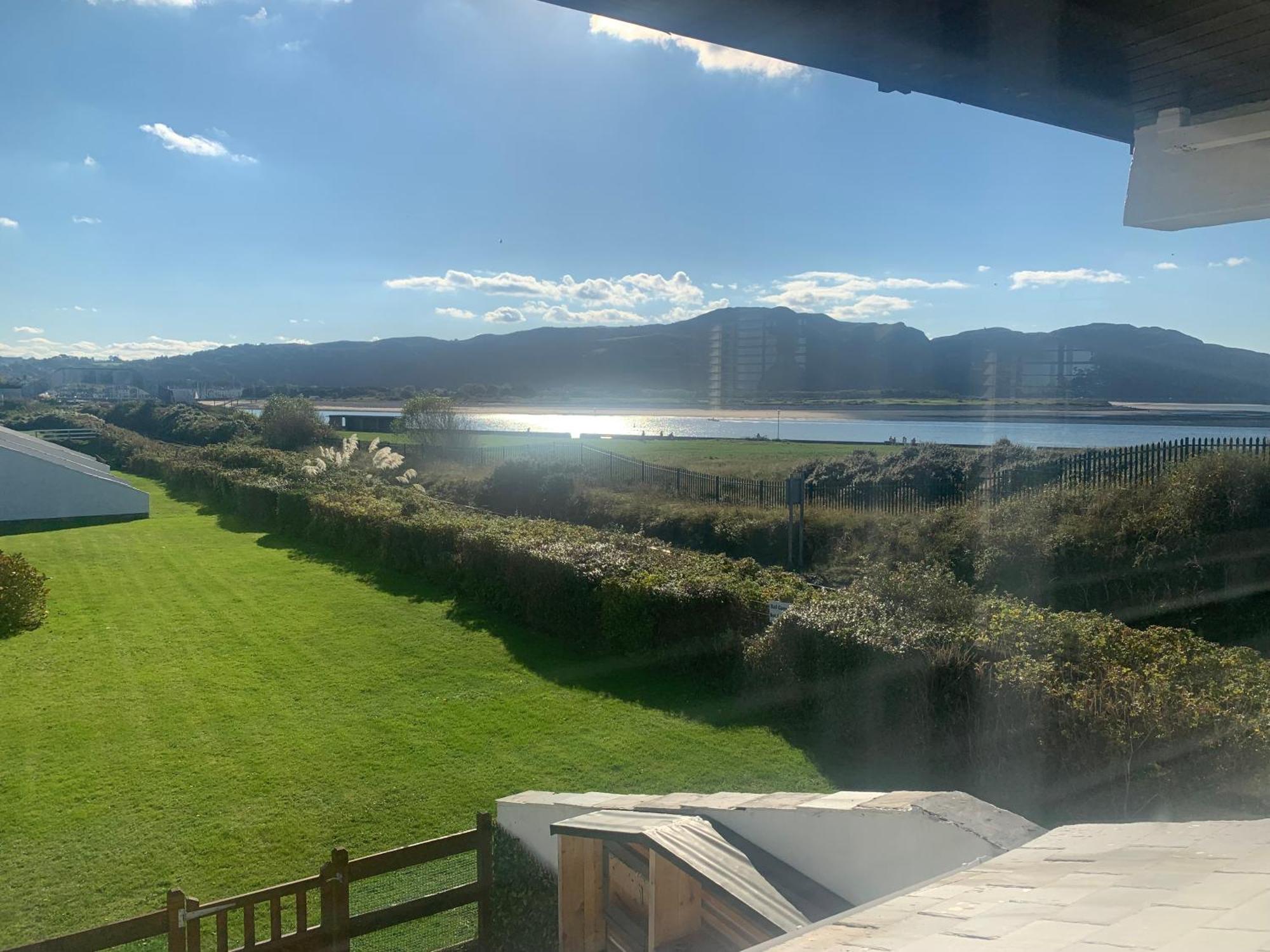 3 Bedroom Deganwy Sea View Beach House Ll31 Kültér fotó